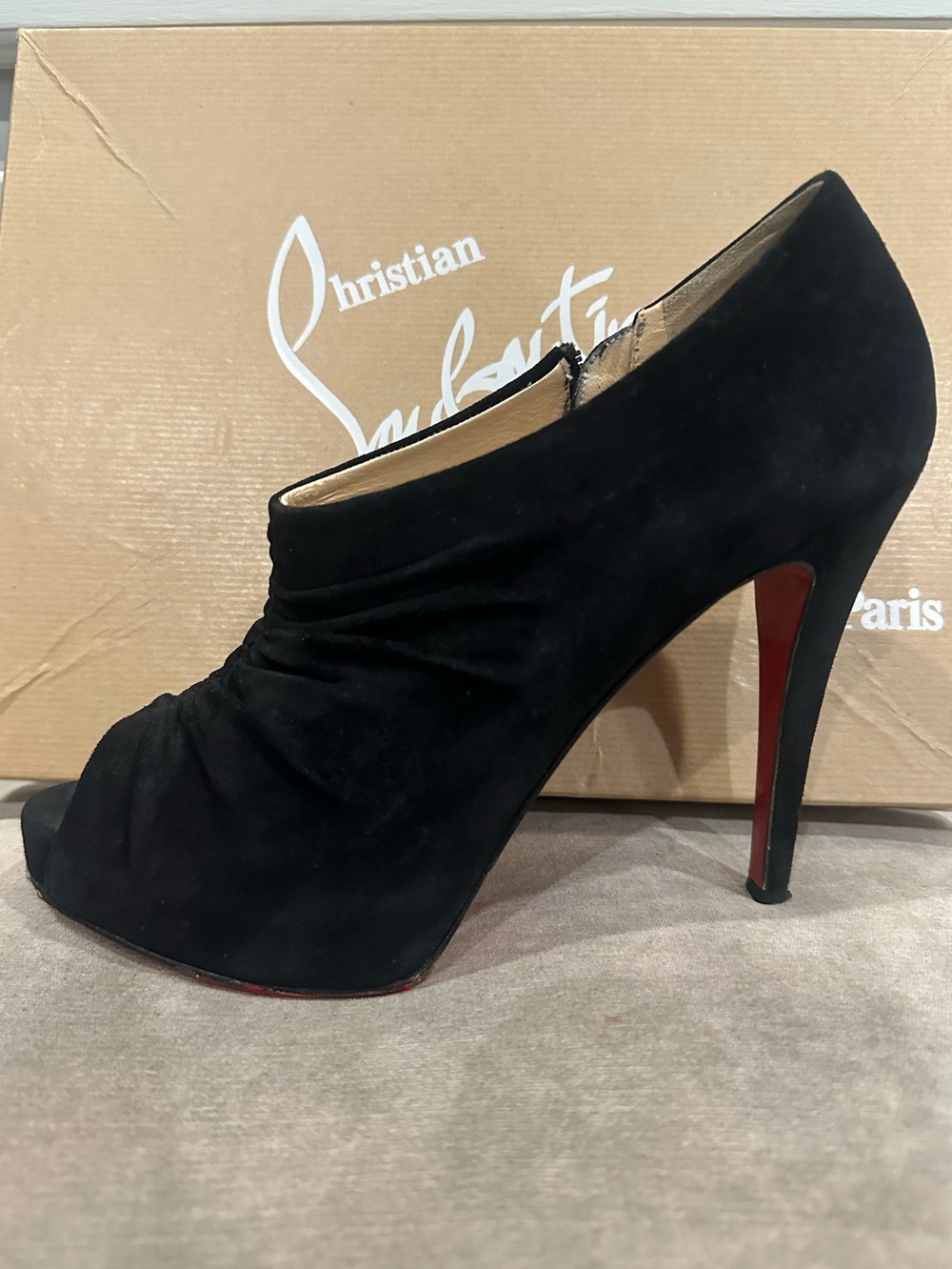 Christian Louboutin Peep-Toe Heel